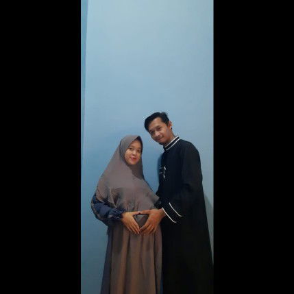 Dina Lukita Sari profile icon