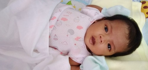 เด็กน้อยกำลังใจของแม่