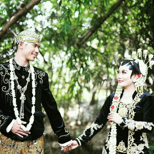 Rini Priatna profile icon