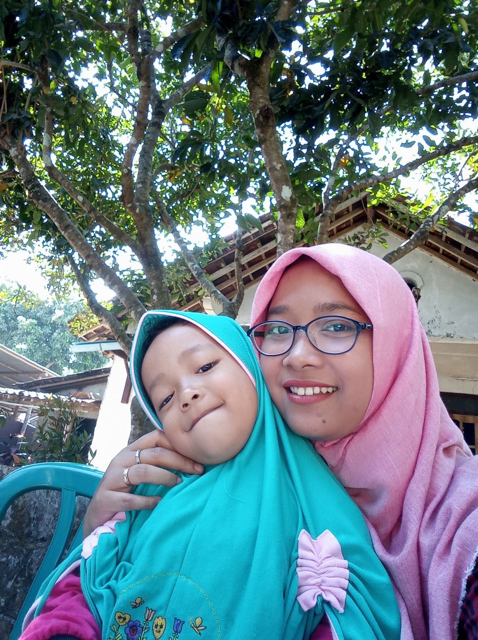 fatma zuniati profile icon