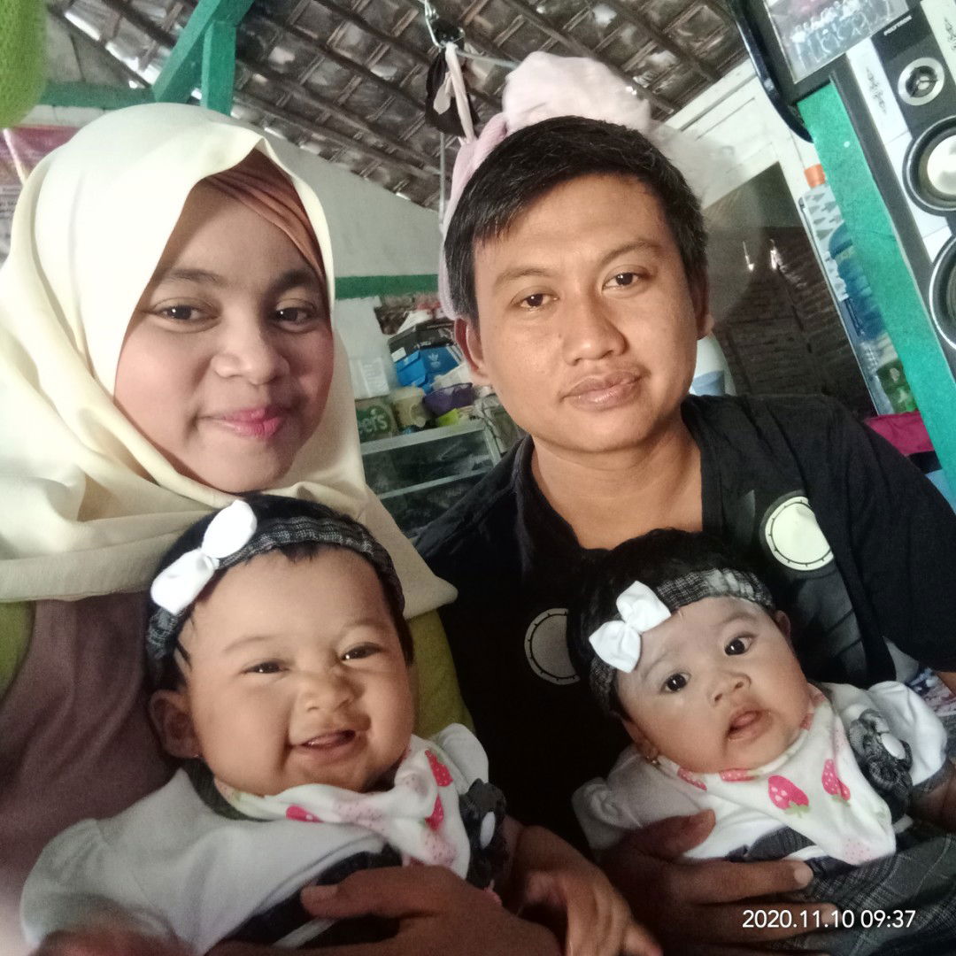 Ninik Dewi Setianingsih profile icon