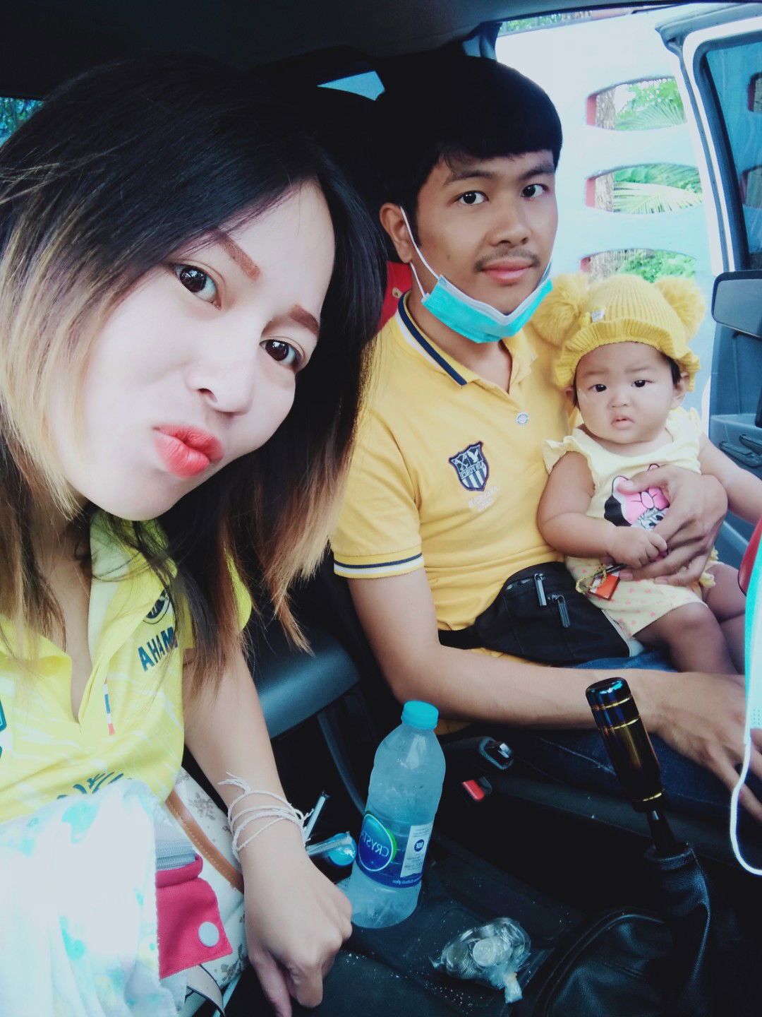 Apinya Cahroen profile icon