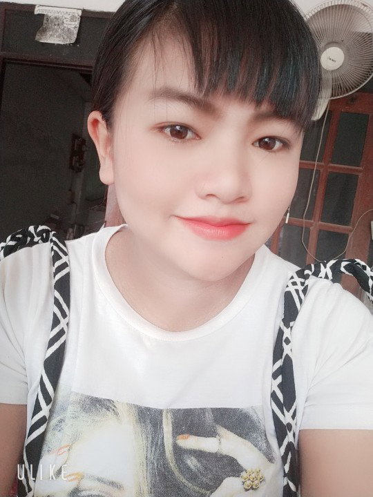 พิ๊ครีมม'มม พ้ะน้ะ profile icon