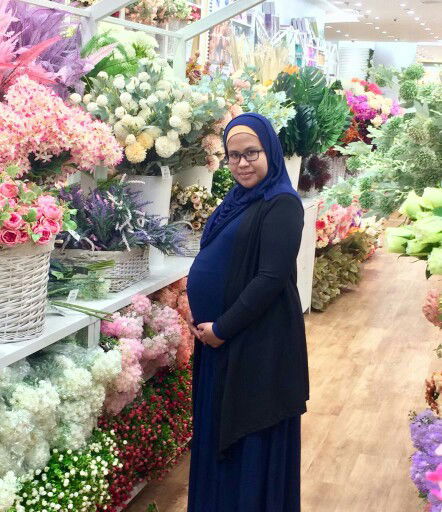 Azeela Ismail profile icon