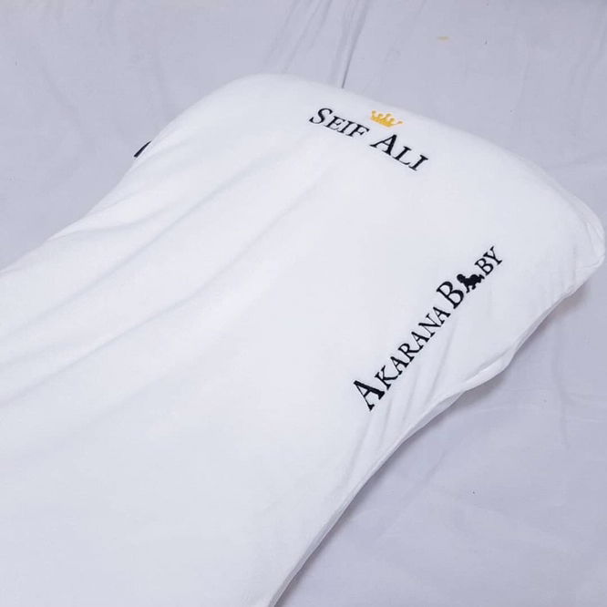 Akarana Tuhinga Lounger