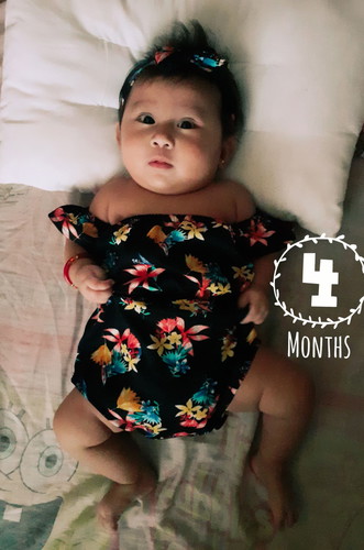 she's 4mos.nowππ