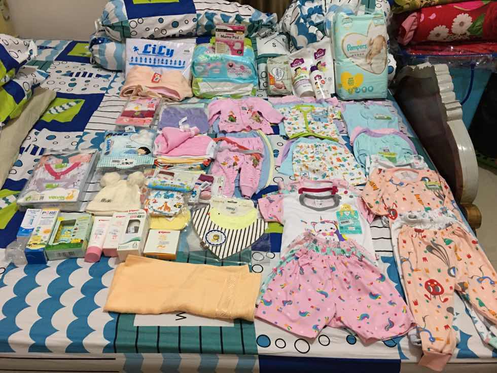 Perlengkapan Bayi dan bunda