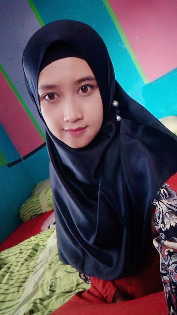 Dini yulianti profile icon