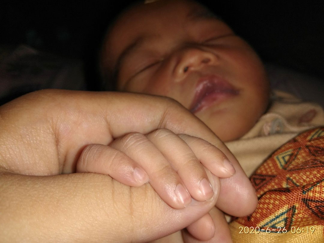 Dwi Rayani profile icon