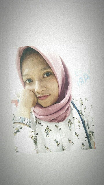 Putri Adent profile icon