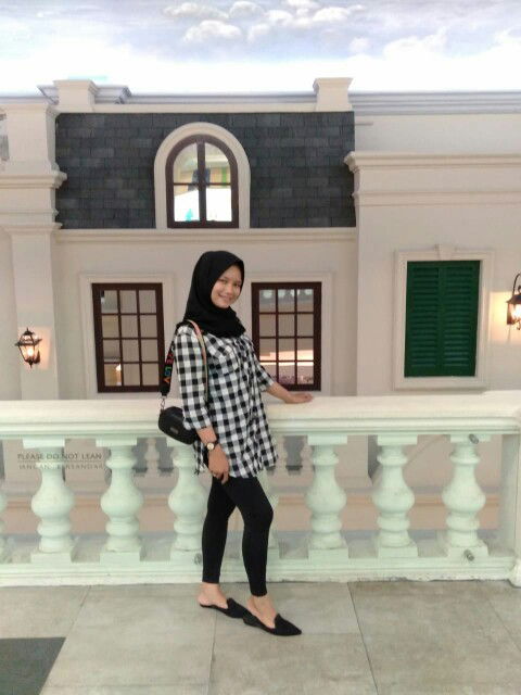 Nabiila Herdani profile icon