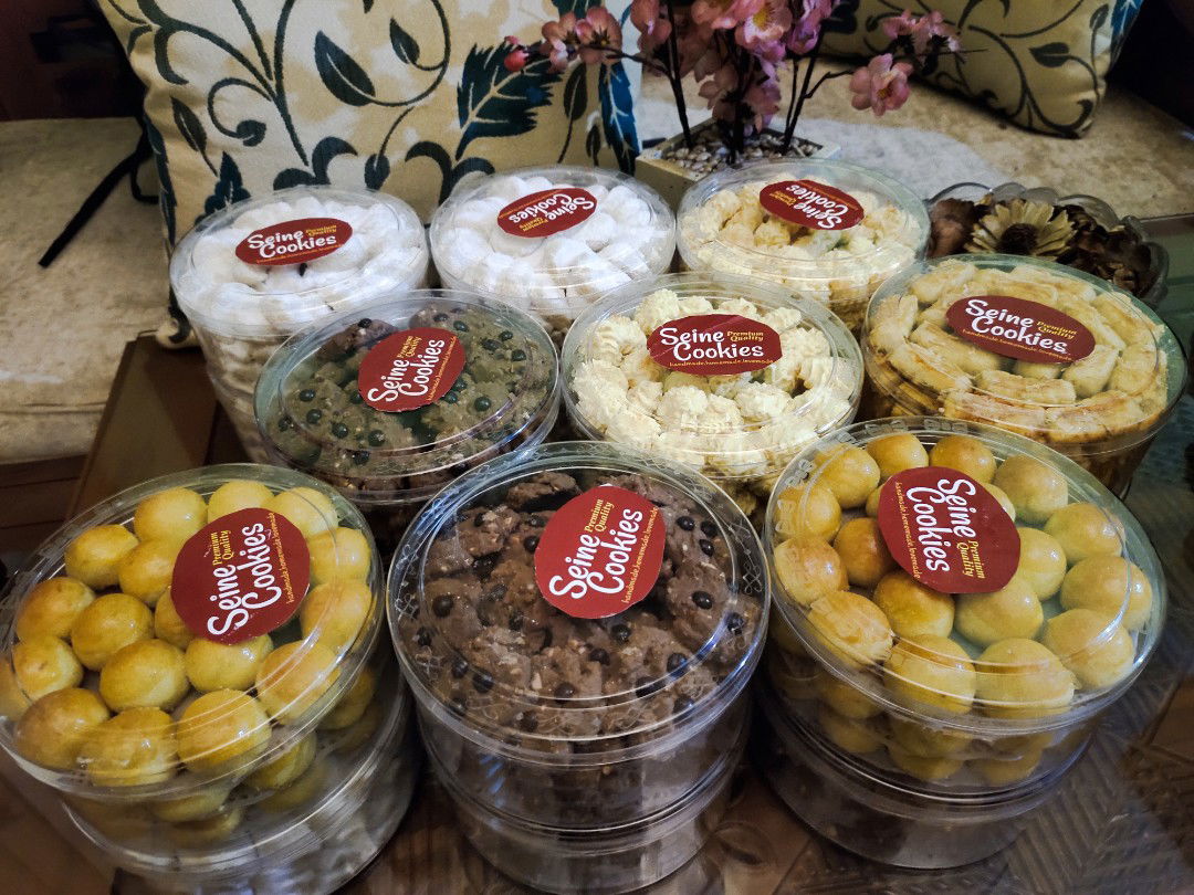 Ready Kue2 Keringnya