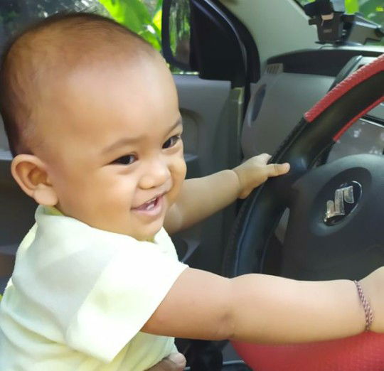 Titin Wahyu Nindya Ashari profile icon