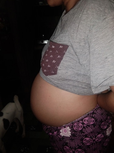 hello po mga ka mommy ask ko lang po kung mababa po tiyan ko 6 months preggy po