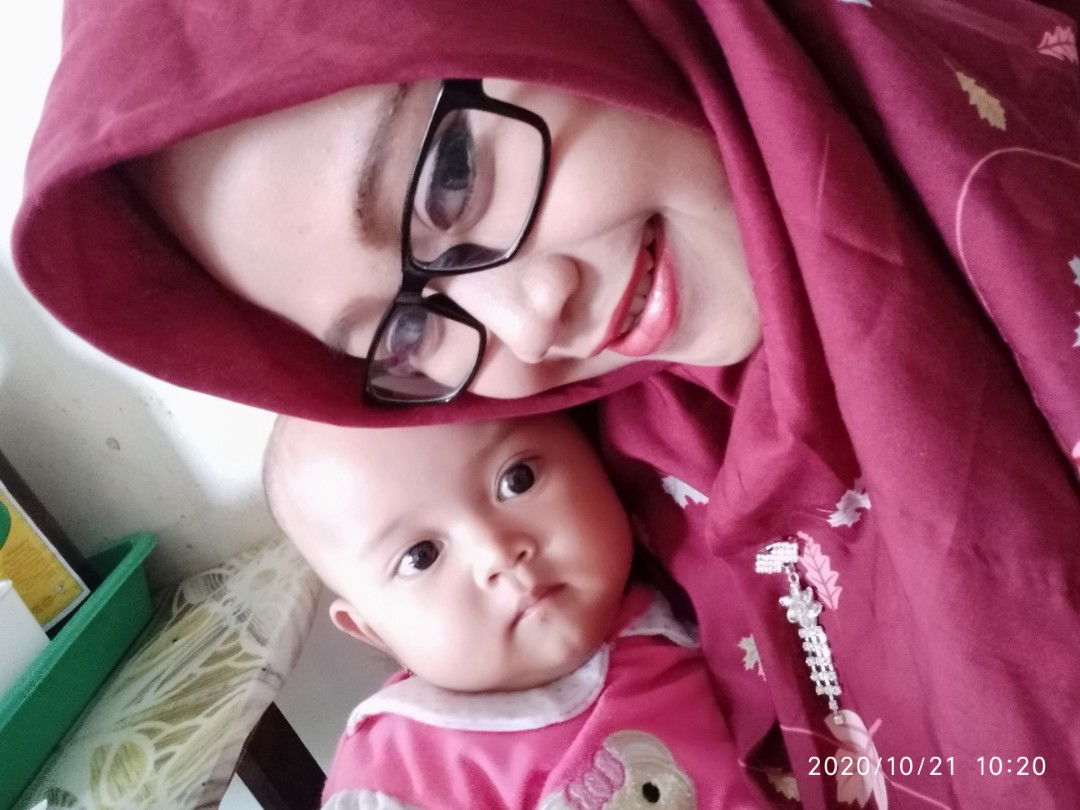 siti tati rosilawati profile icon