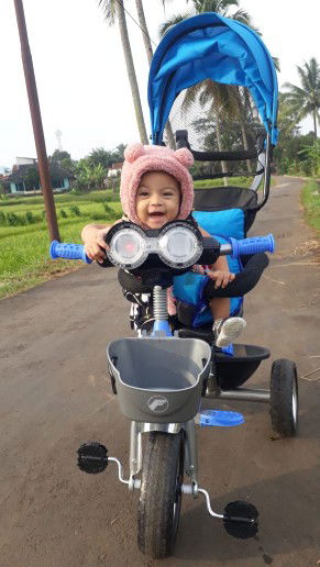 Euis Sugiarti profile icon