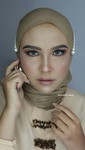Rheni Triyani profile icon