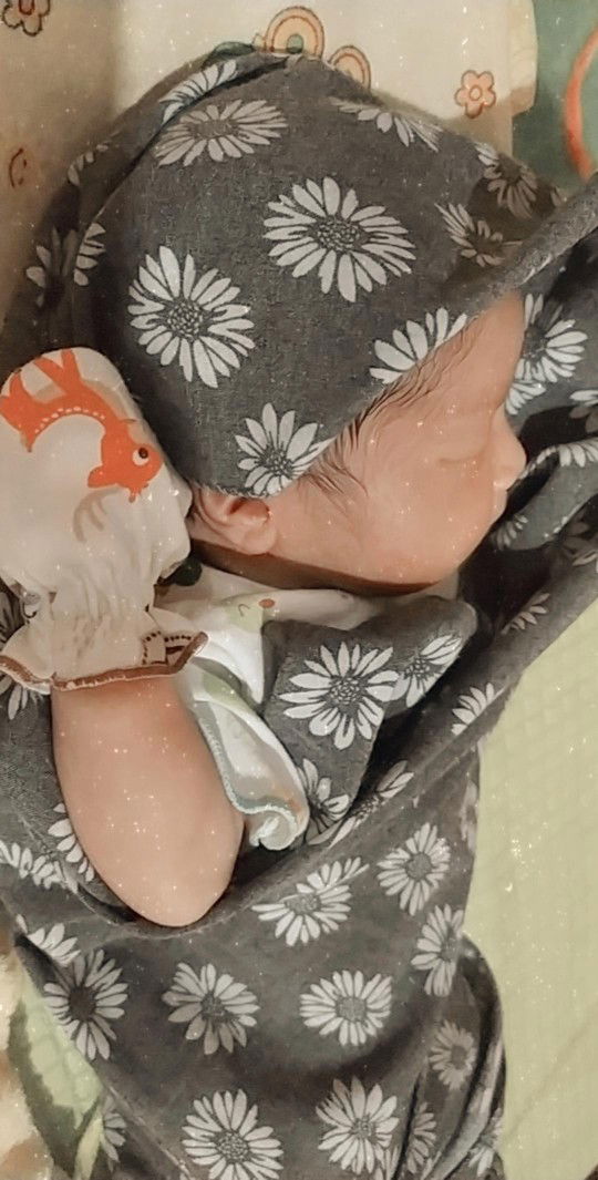 Niken Larasati profile icon