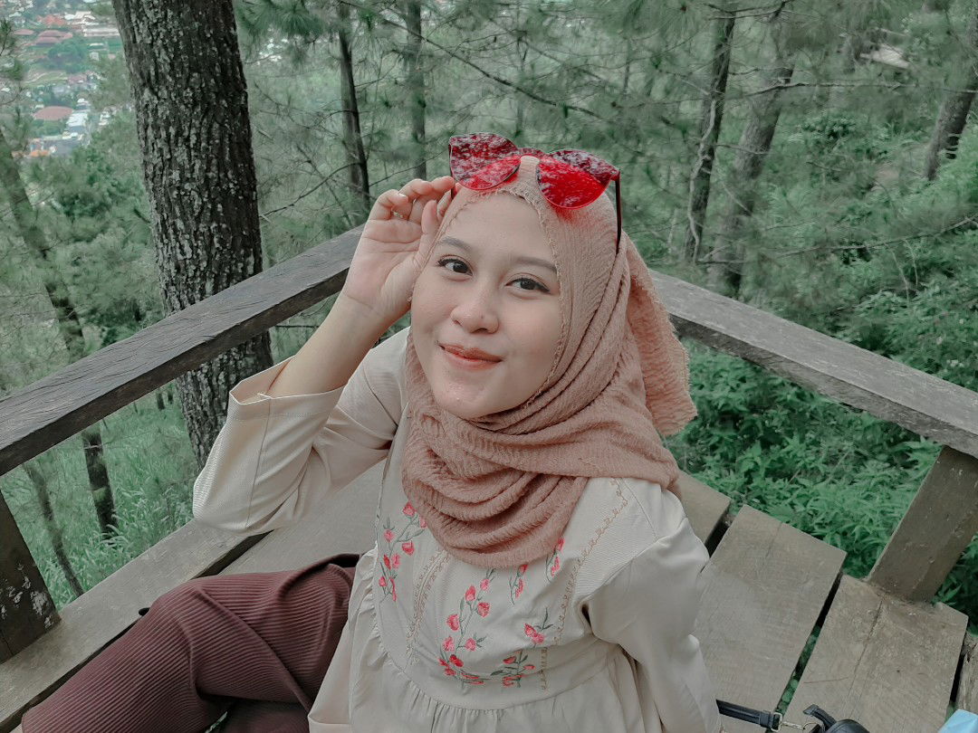 Sylvie Savira profile icon