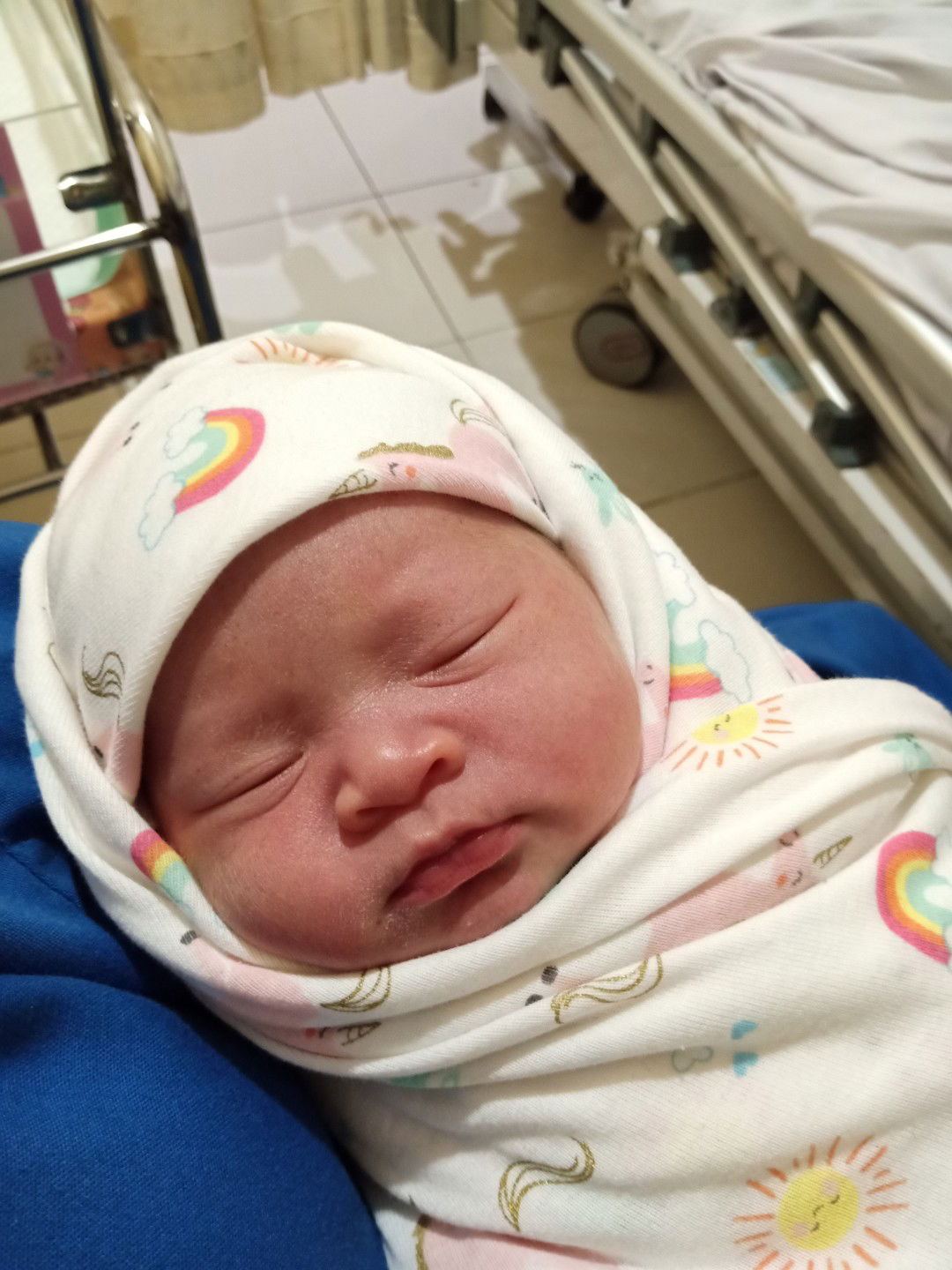 Baby new born tidak pipis