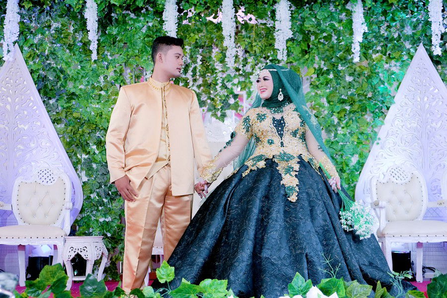 suharyanti profile icon