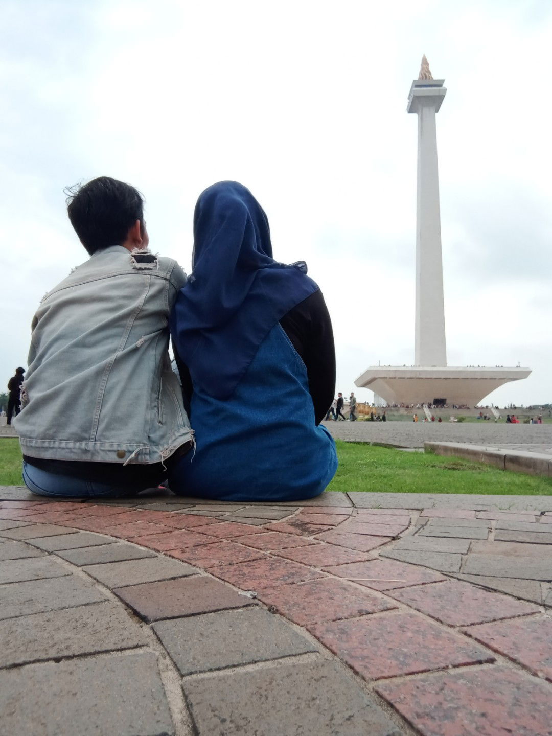 dewi istikhomah profile icon