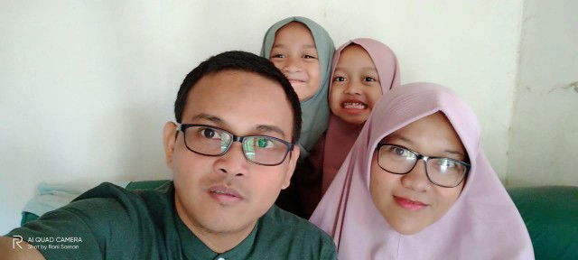 Nining Suryaningsih profile icon