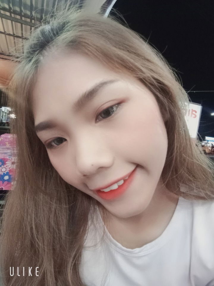 พลอยใส 'ส profile icon