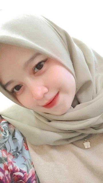 Nilla Hasanah03 profile icon