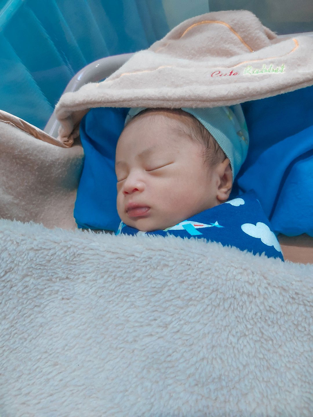 HPL 7 jan 2020,  tgl 31 Des 2019 sudah launching 