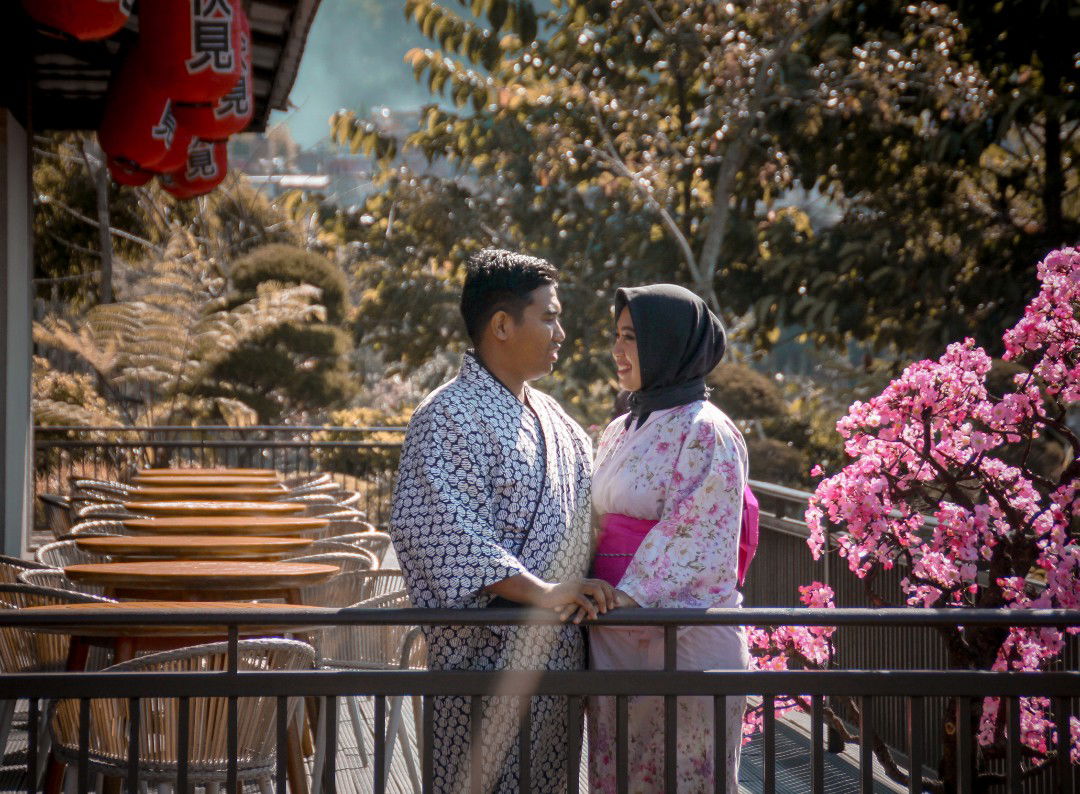 elok fitriani tauziat profile icon