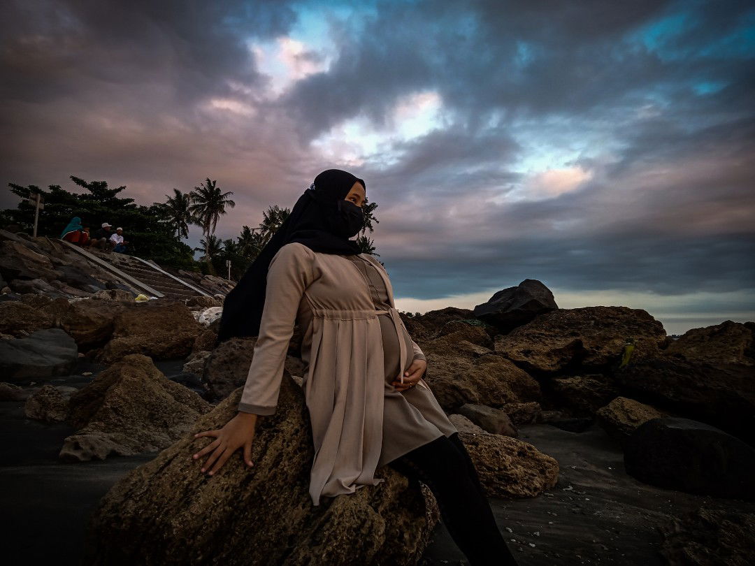 Rifdatul Wirdah profile icon