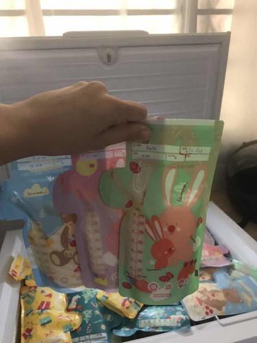 นมแม่
