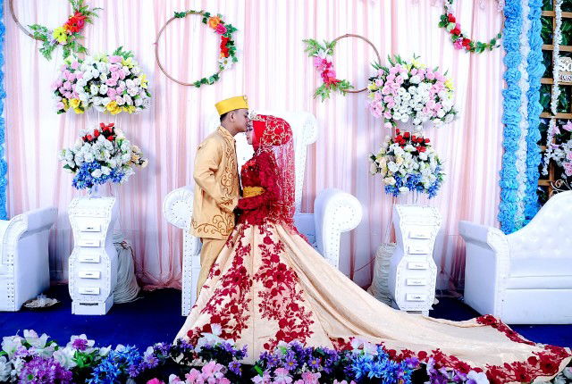 Dini Anwari profile icon