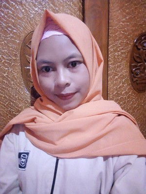 Riri Ristiyani profile icon