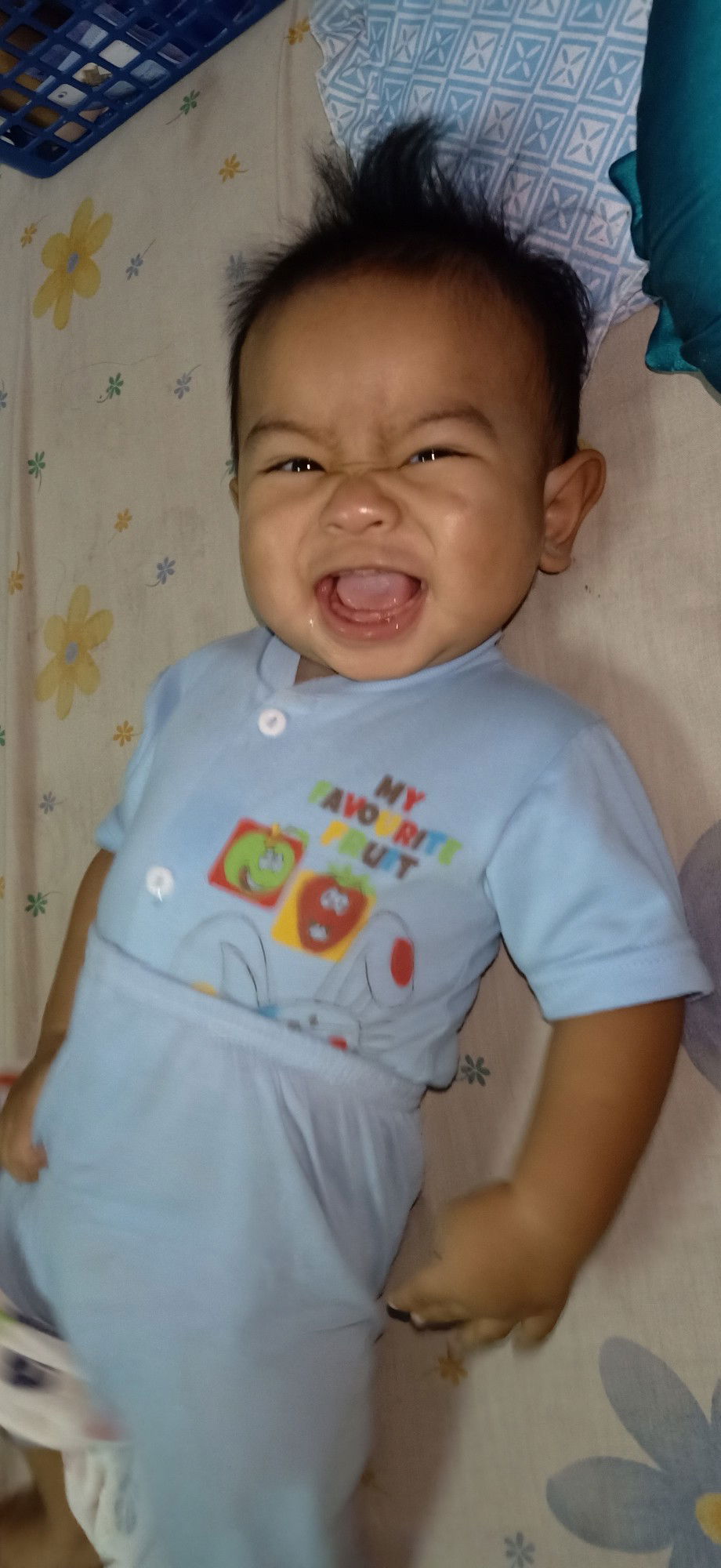 Along Mira profile icon