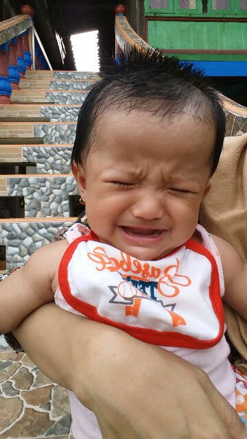 tumbuh gigi atau bkn?