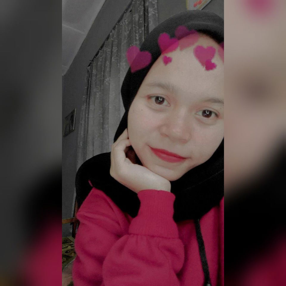 Avril Puetrie Bungsu Anwar profile icon