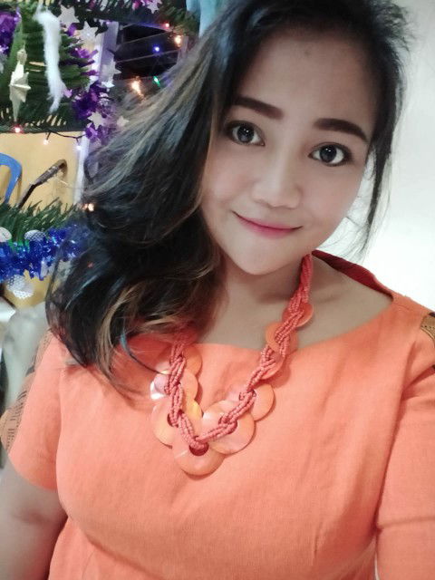 Reycha Reschi Yani profile icon