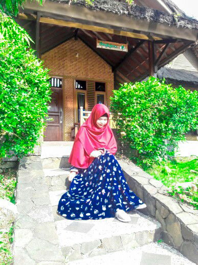 nadia meilin profile icon