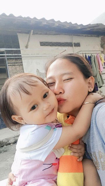 Rina Andiani profile icon