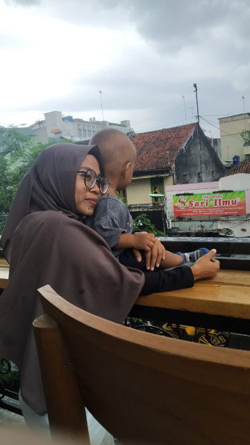 yuni anjayani profile icon