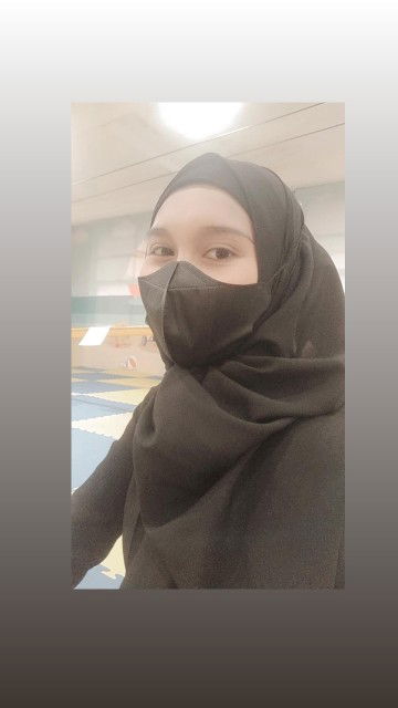 Adek Setiany profile icon