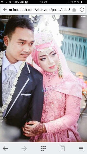 laili wahyu profile icon