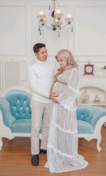 Anisa May profile icon