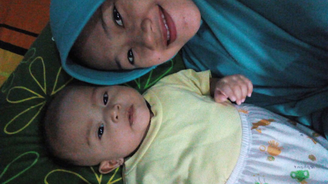 Henny Pratiwi profile icon