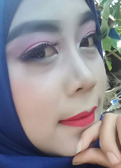 rahmawati profile icon