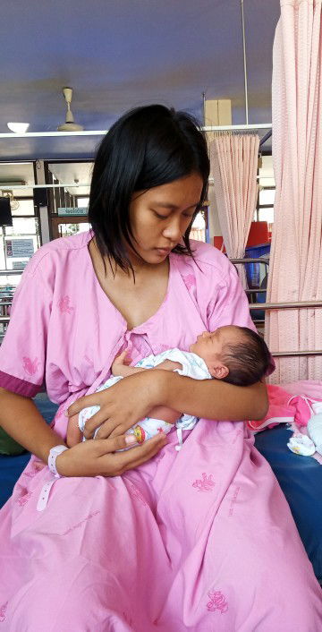 คลอดธรรมชาติ