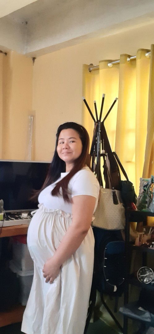 Sino tem JUNE po dito. ?