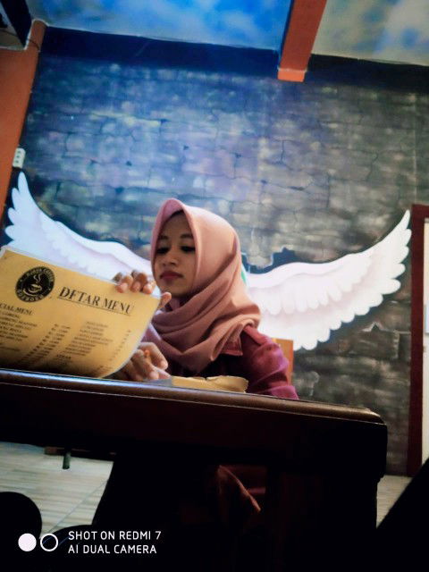 KisWatuzuhriya profile icon